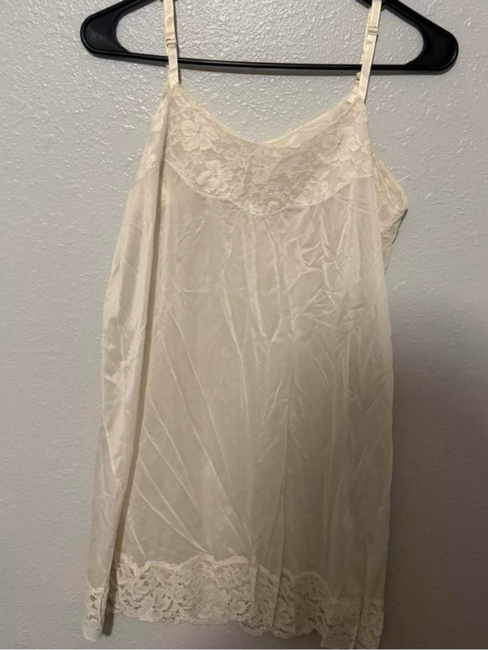 Women's Cream Lace-Trim Slip Dress - Elegant Lightweight Undergarment
